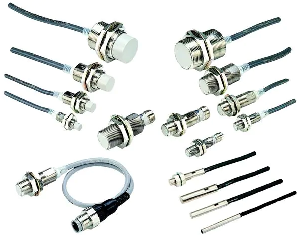 Cảm biến từ Omron E2E series